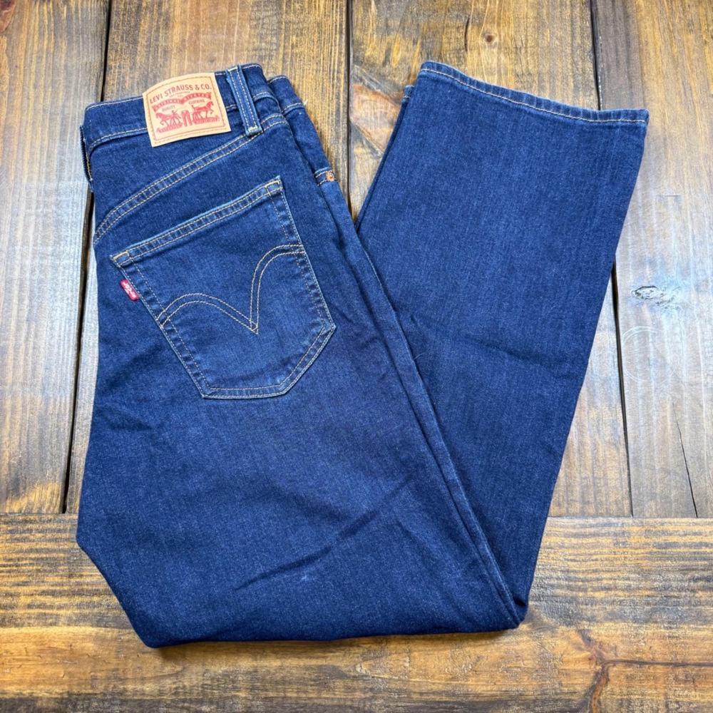 Levis Ribcage Straight Ankle Jeans
Women 29 Dark Wash Distressed Super High Rise